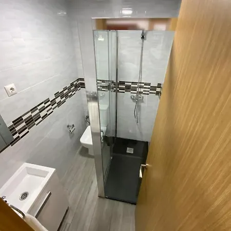 Reyna Apartment Malaga